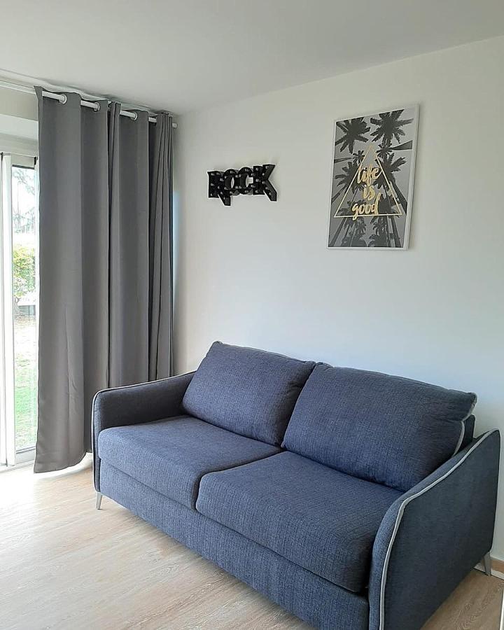 Au Bord De L'Eau La Saline Les Bains Apartment Luaran gambar